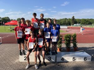 Die U16-Staffel des TSV wird Dritter über 4x100m